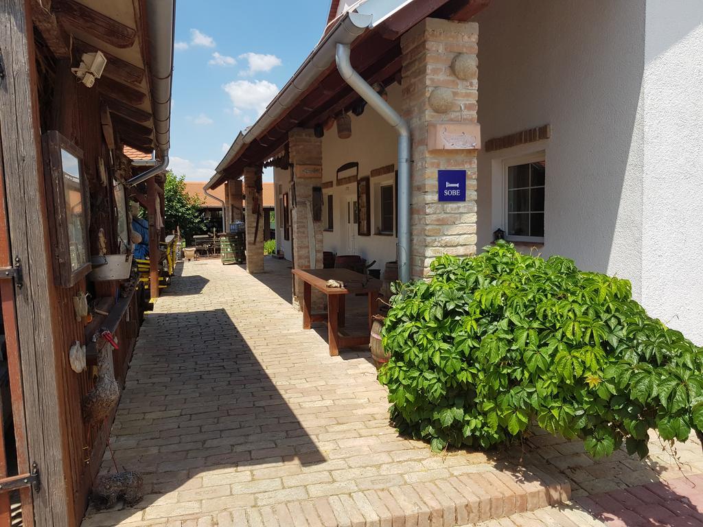 B&B Majhen Kopacevo ภายนอก รูปภาพ